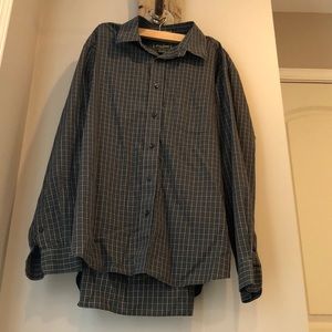 Men’s button down dress shirt